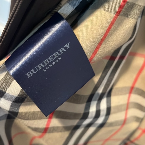 Burberry Trench coat Olive Green size small EUC - Picture 7 of 15